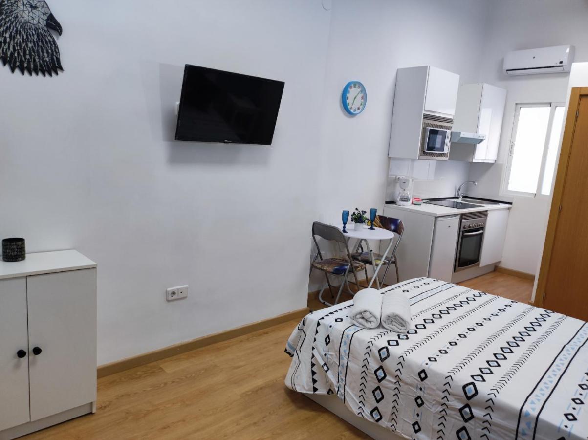 Loft Puerta De Sol Apartman Madrid Kültér fotó
